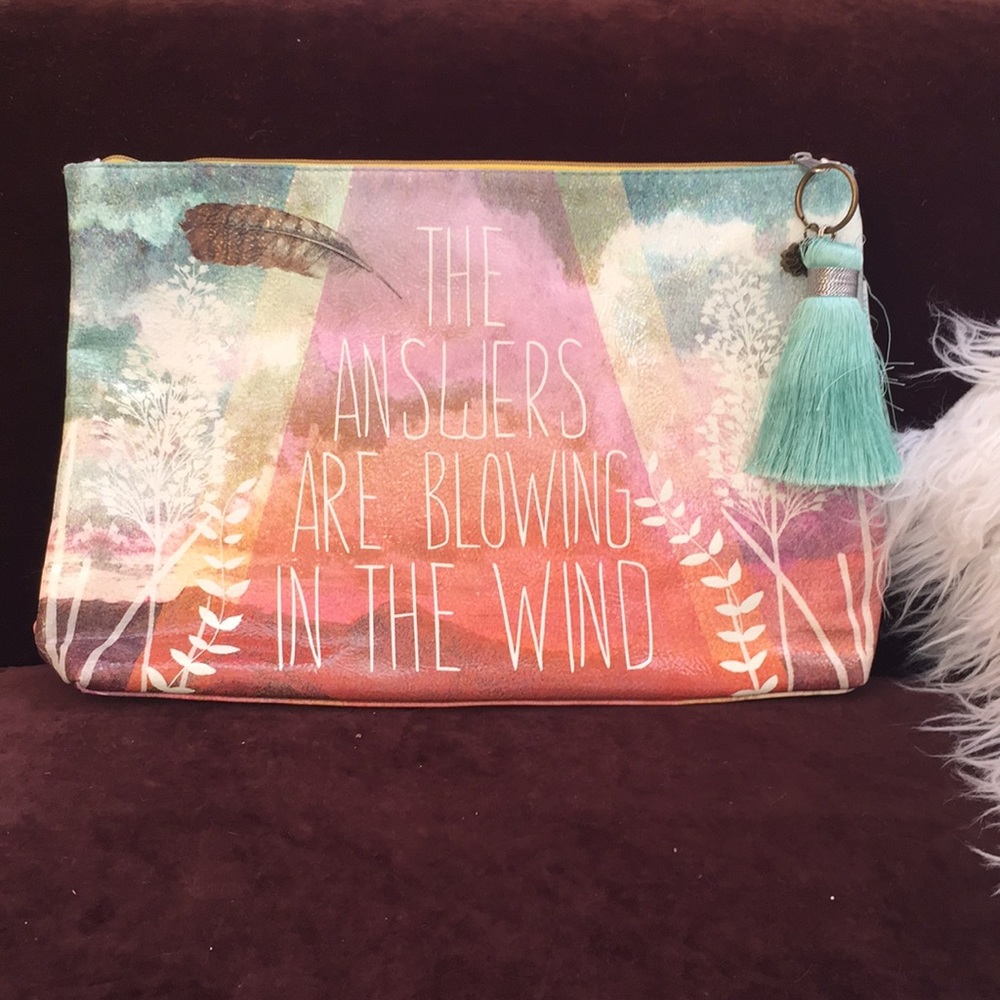 Papaya Clutch